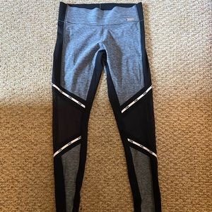 VS Pink Ultimate Mesh Leggings